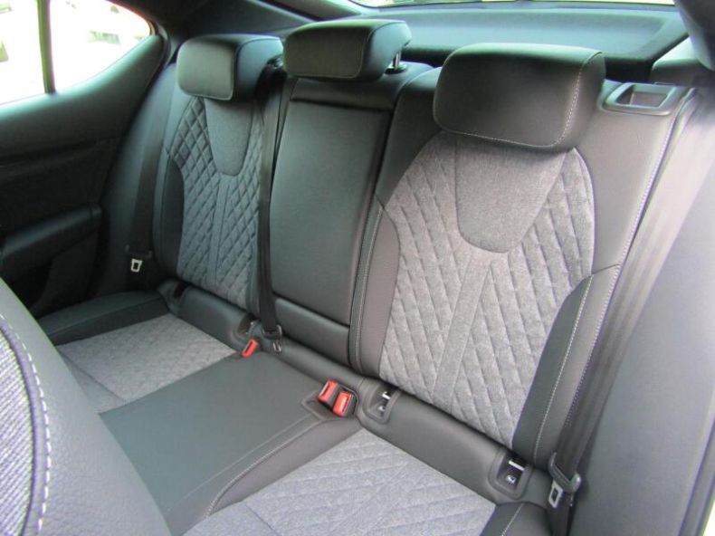 Škoda Octavia - hlavní fotka