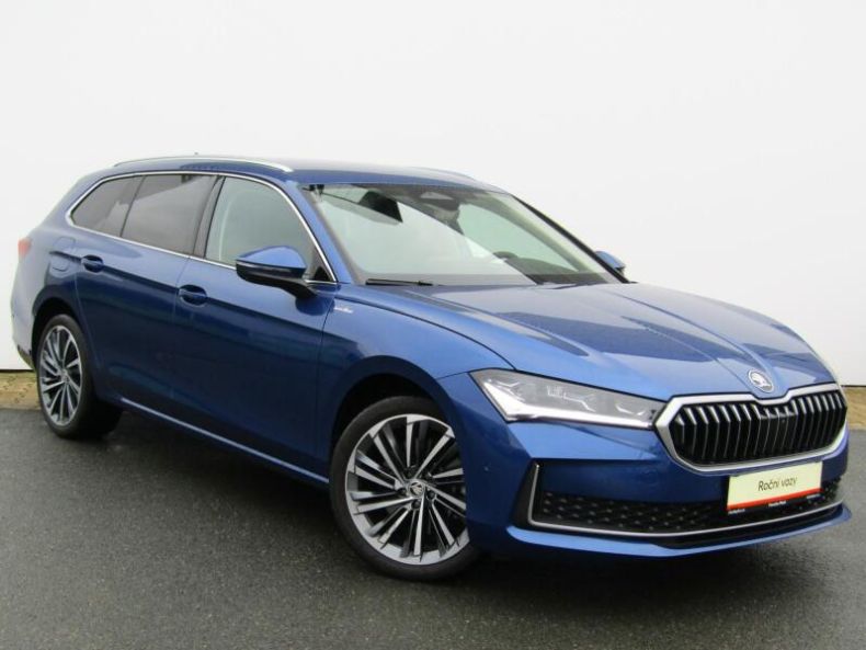 Škoda Superb - hlavní fotka