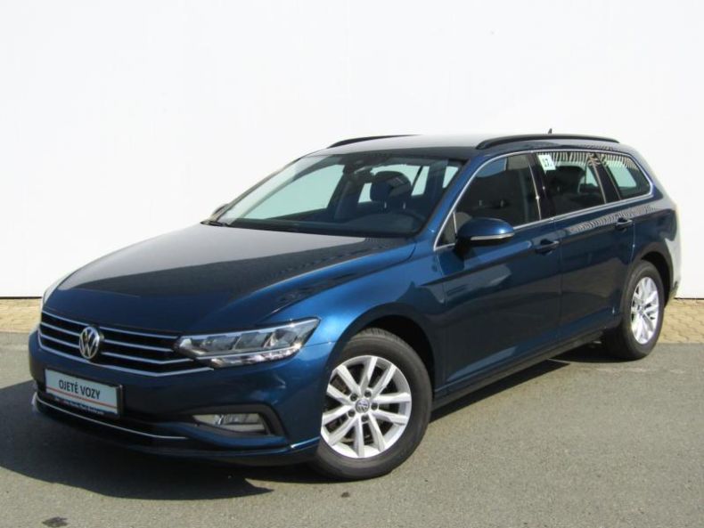 Volkswagen Passat - hlavní foto