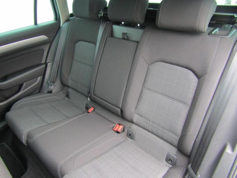 Volkswagen Passat - hlavní fotka