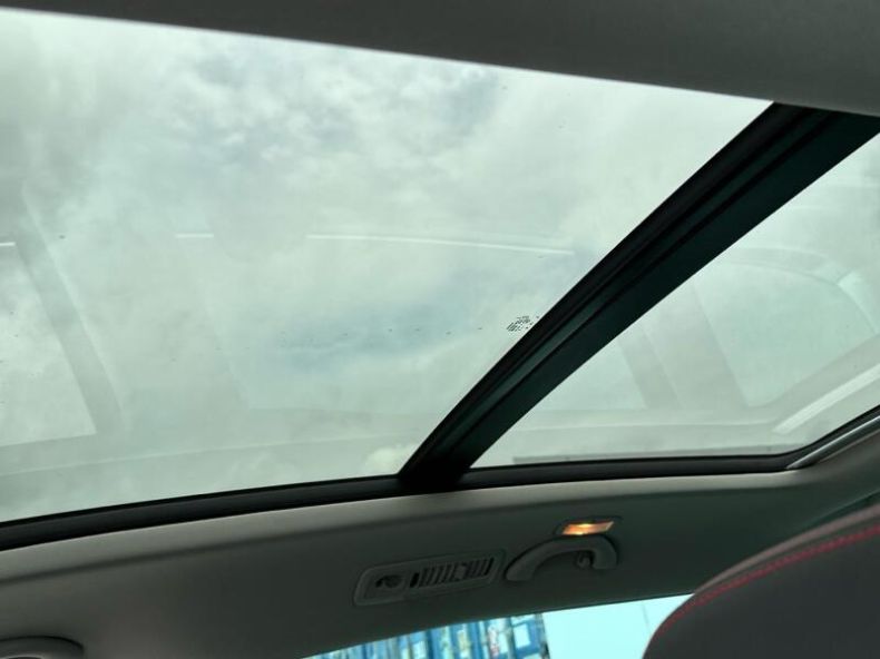 Seat Alhambra - hlavní fotka