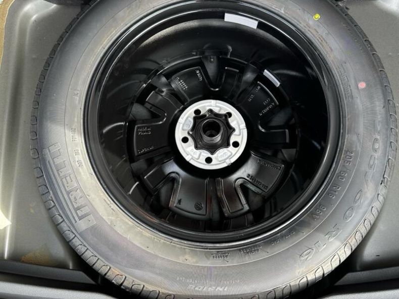 Volkswagen Touran - hlavní fotka