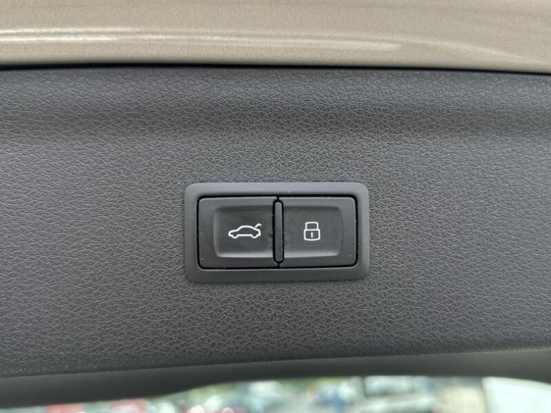 Audi Q3 - hlavní fotka