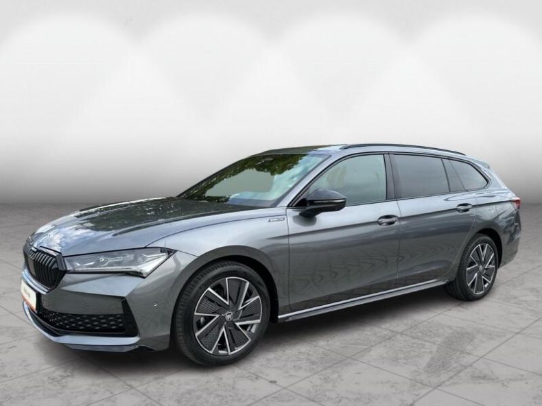 Škoda Superb - hlavní foto