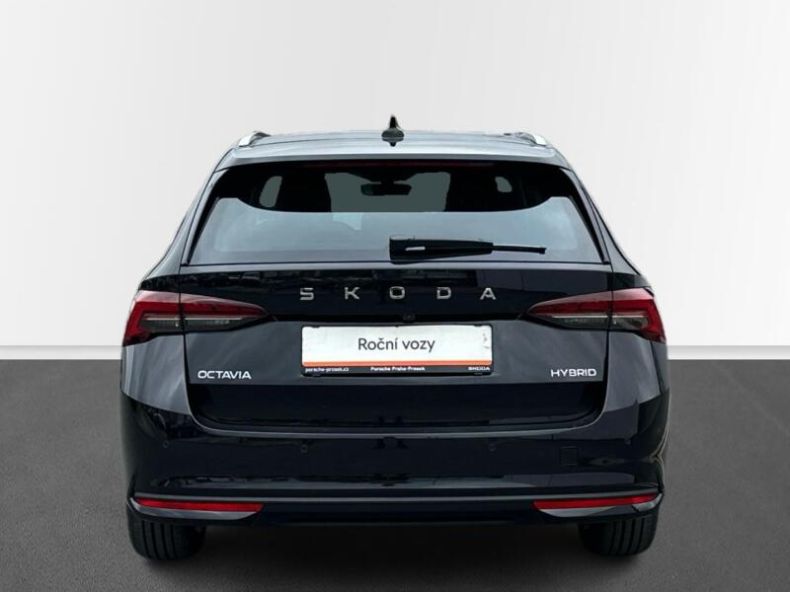 Škoda Octavia - hlavní fotka