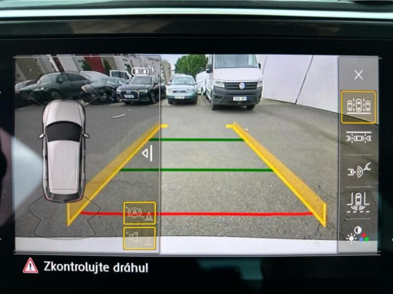 Volkswagen Tiguan - hlavní fotka