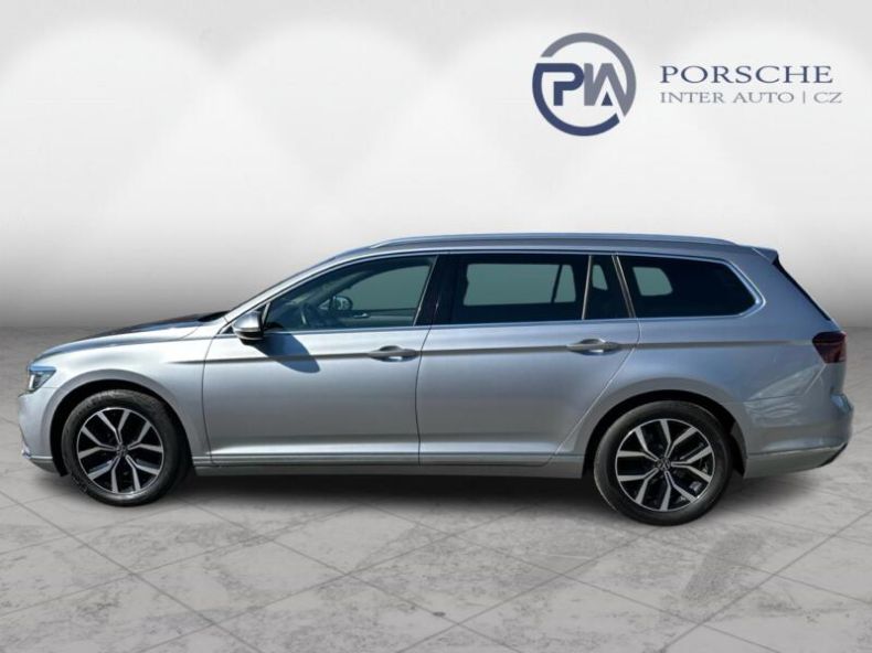Volkswagen Passat - hlavní fotka