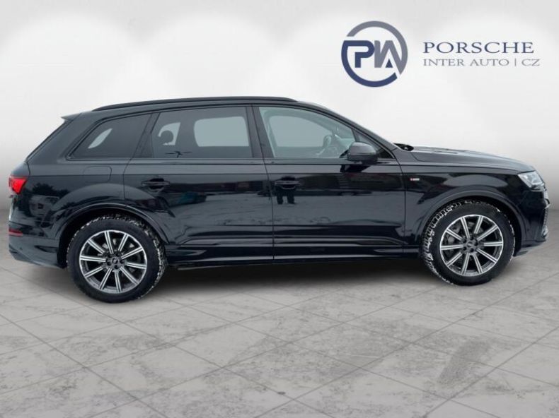 Audi Q7 - hlavní fotka