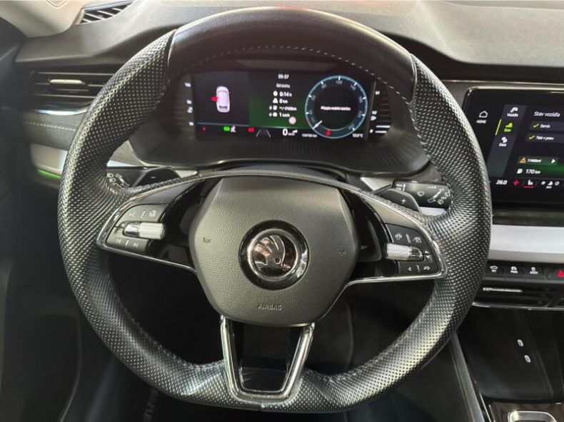 Škoda Octavia - hlavní fotka