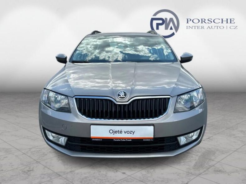 Škoda Octavia - hlavní fotka