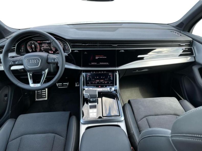 Audi Q7 - hlavní fotka