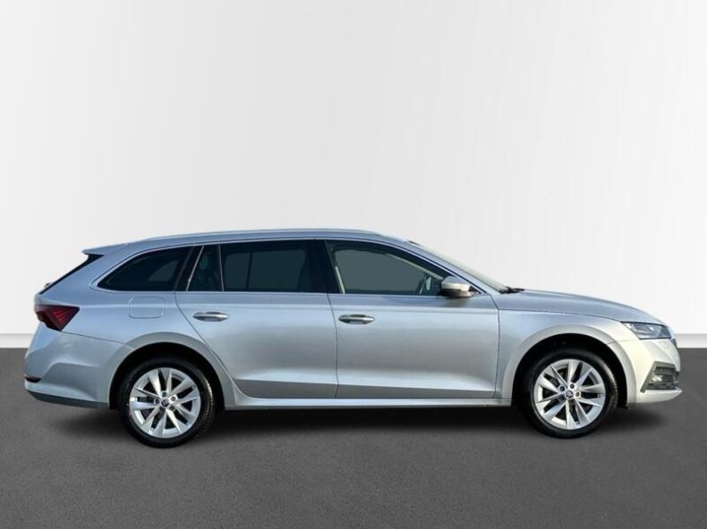 Škoda Octavia - hlavní fotka