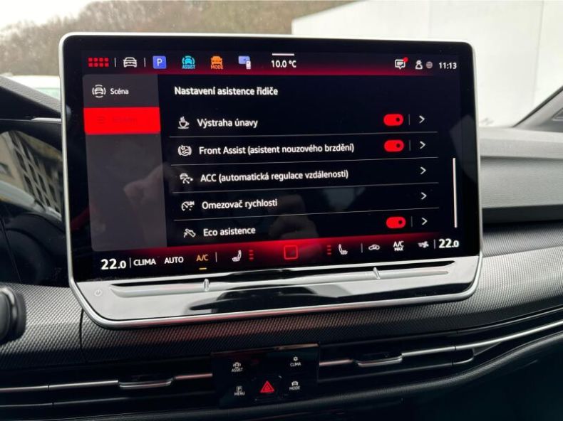 Volkswagen Golf - hlavní fotka