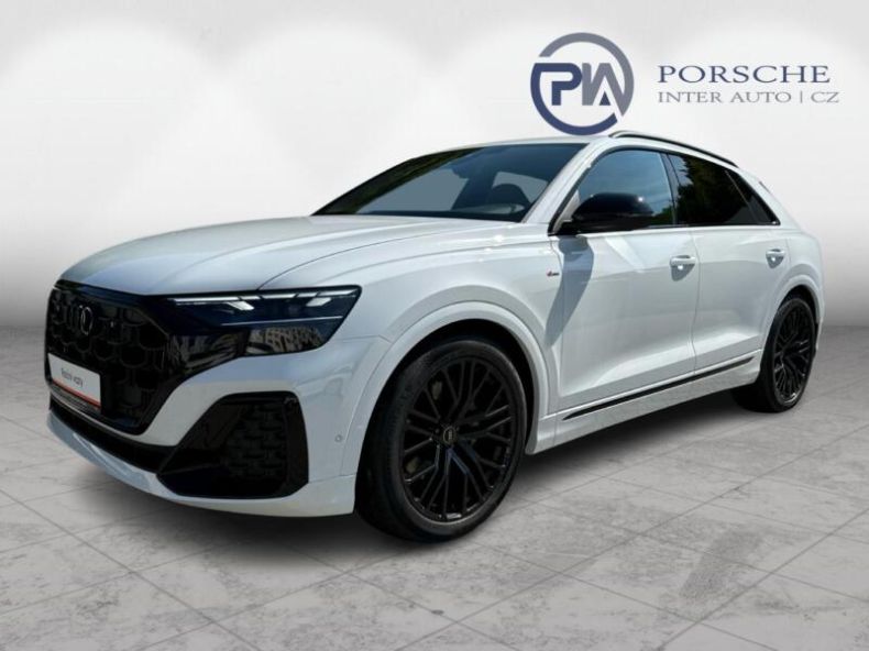 Audi Q8 - hlavní foto