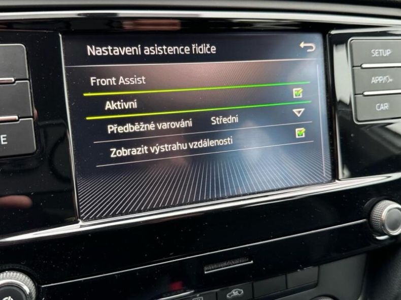 Škoda Octavia - hlavní fotka