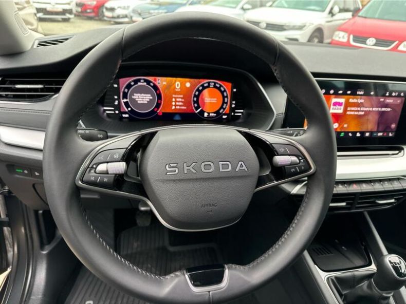 Škoda Octavia - hlavní fotka