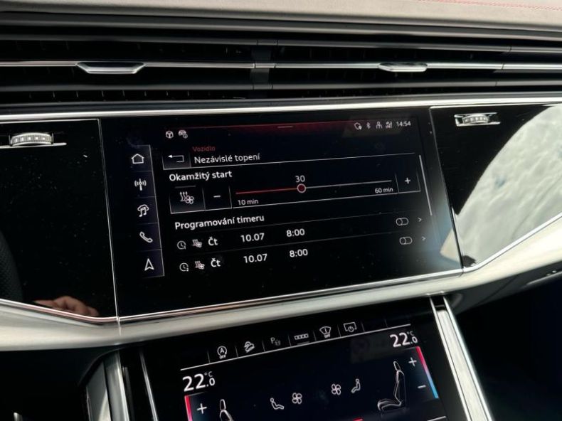 Audi Q8 - hlavní fotka