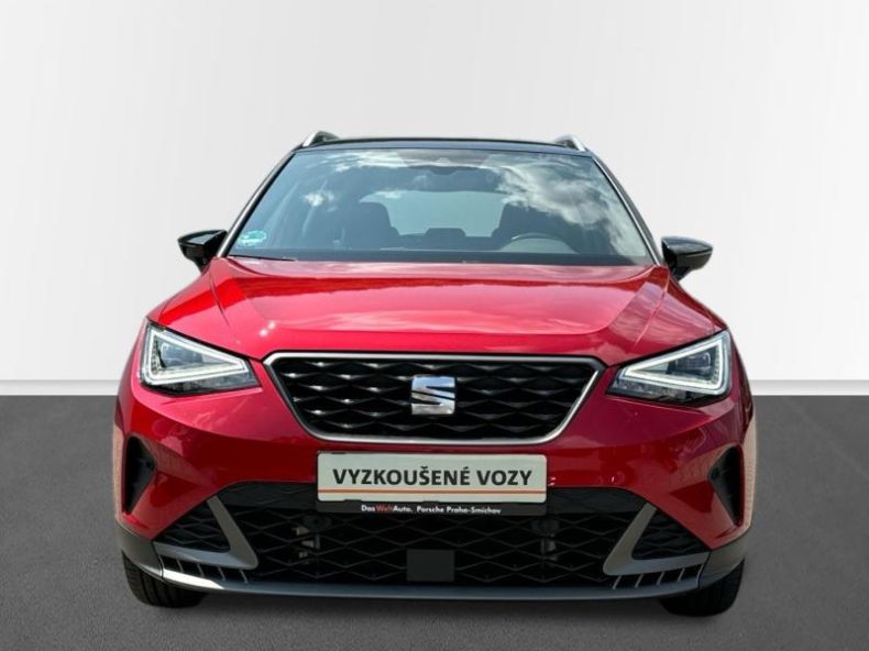 Seat Arona - hlavní fotka