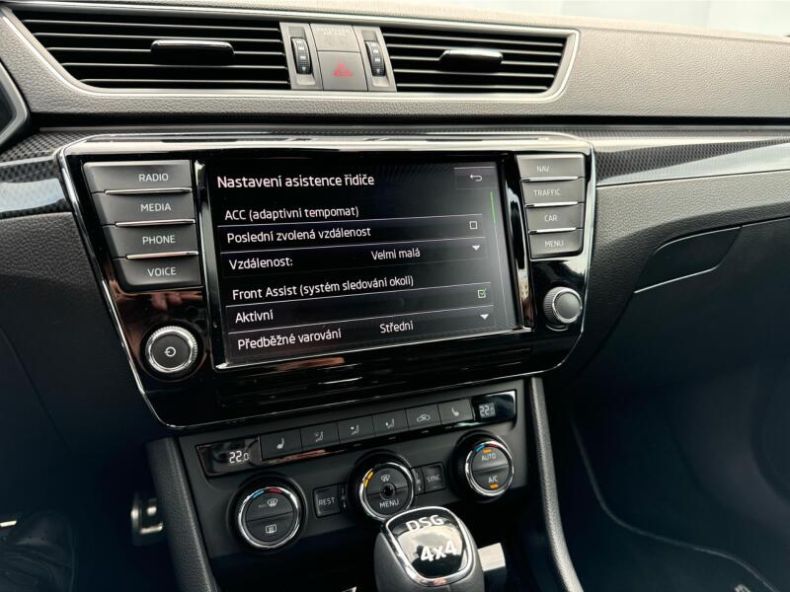 Škoda Superb - hlavní fotka