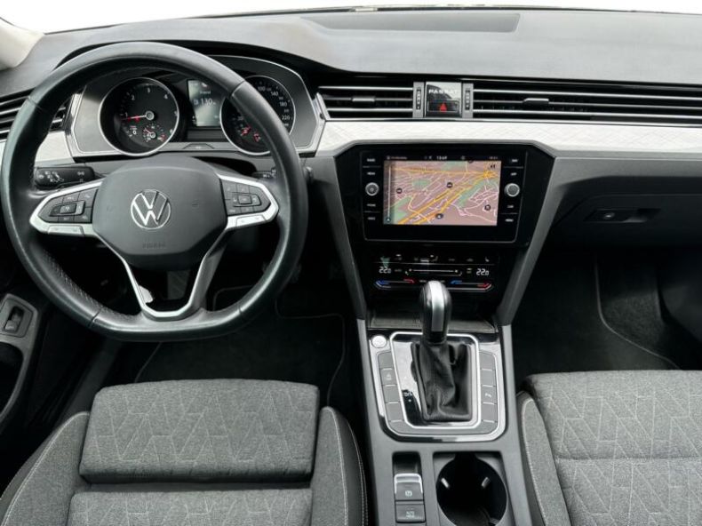 Volkswagen Passat - hlavní fotka