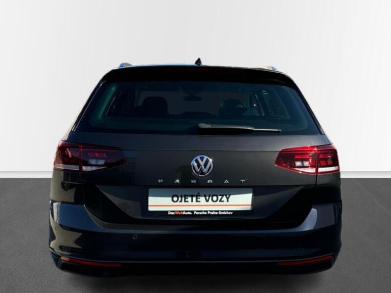 Volkswagen Passat - hlavní fotka