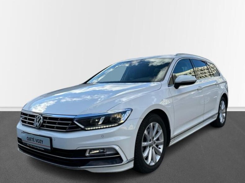 Volkswagen Passat - hlavní foto