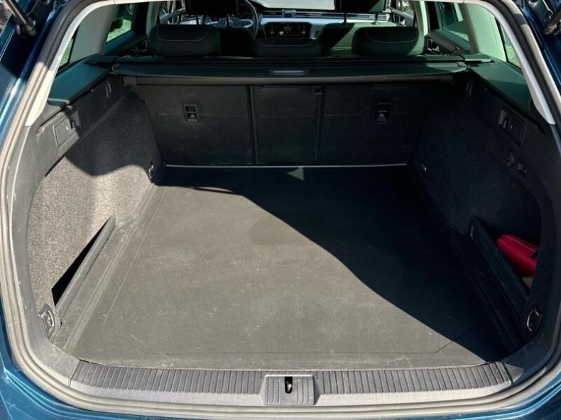 Volkswagen Passat - hlavní fotka