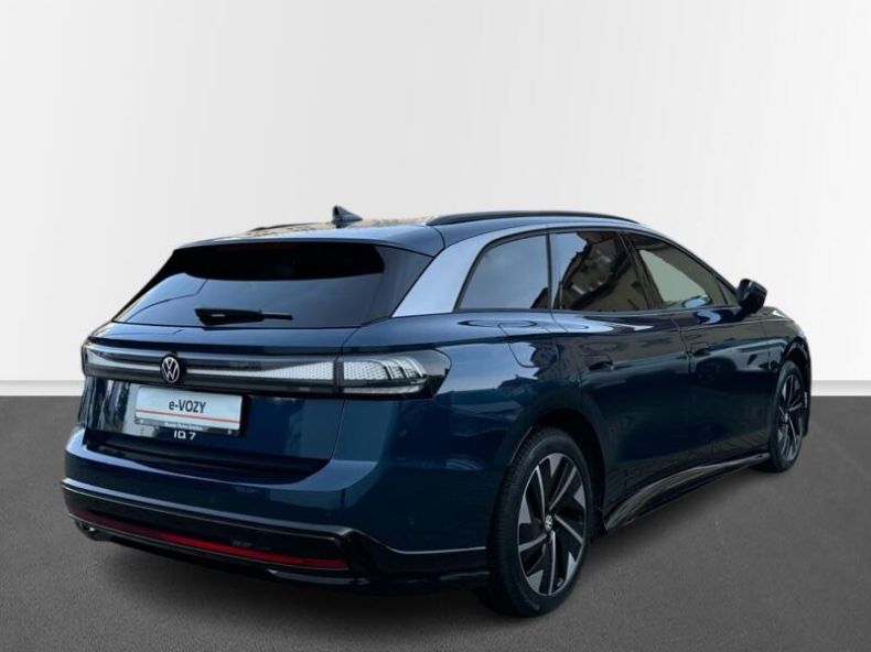 Volkswagen ID.7 Tourer - hlavní fotka