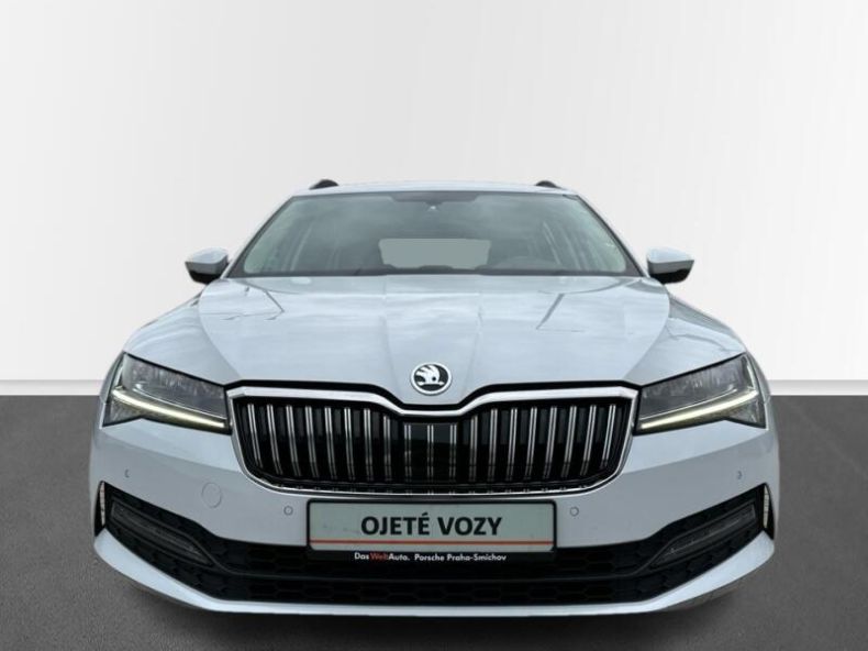 Škoda Superb - hlavní fotka