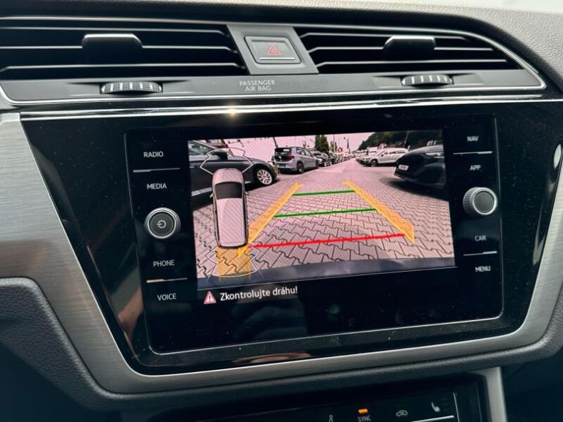 Volkswagen Touran - hlavní fotka