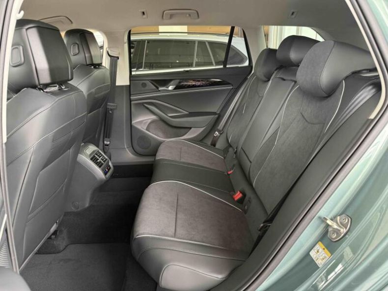 Volkswagen Passat - hlavní fotka