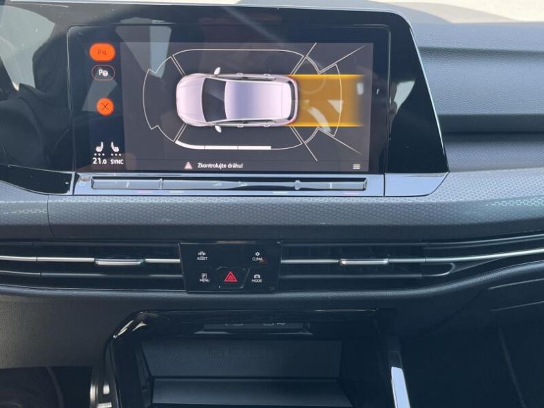 Volkswagen Golf - hlavní fotka