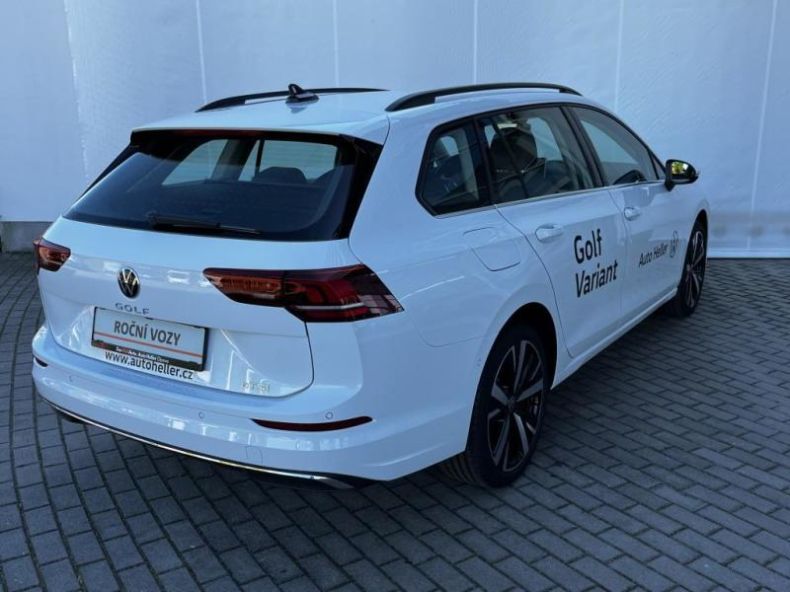 Volkswagen Golf - hlavní foto