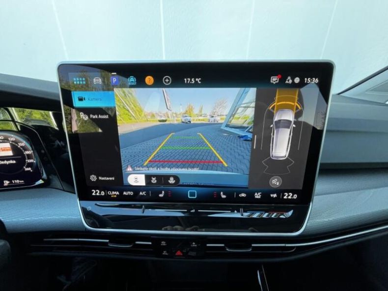 Volkswagen Golf - hlavní fotka