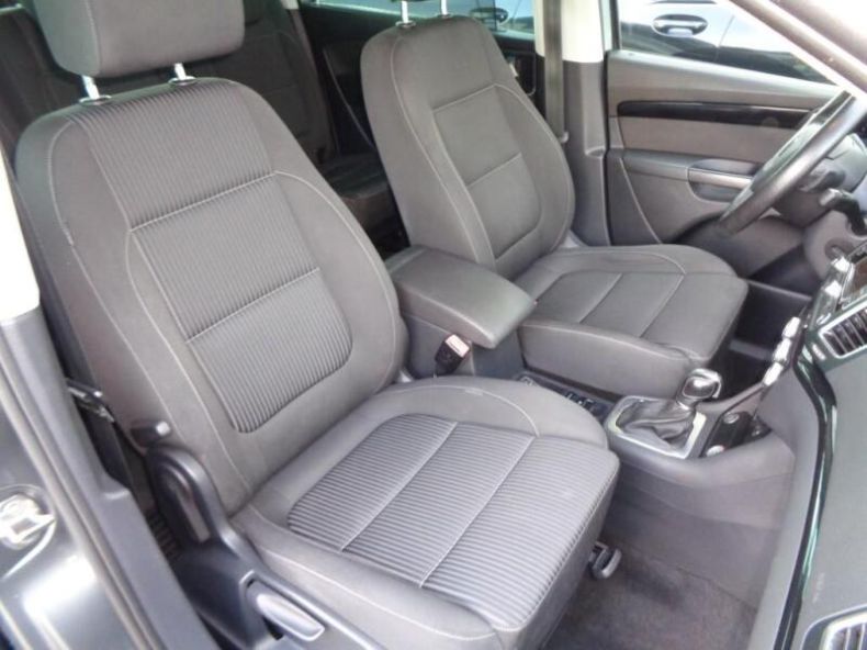 Seat Alhambra - hlavní fotka