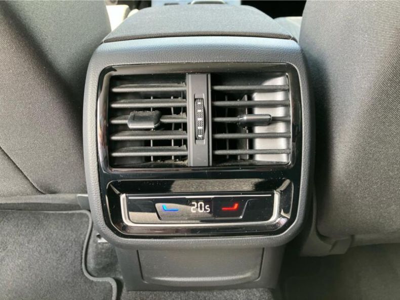 Volkswagen Passat - hlavní fotka