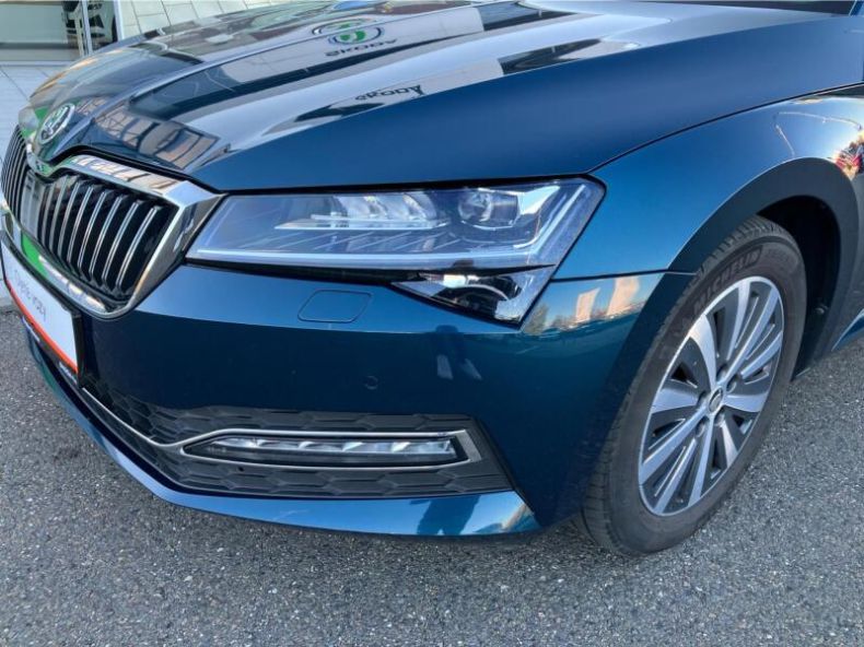 Škoda Superb - hlavní fotka