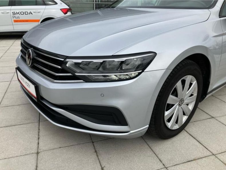Volkswagen Passat - hlavní fotka