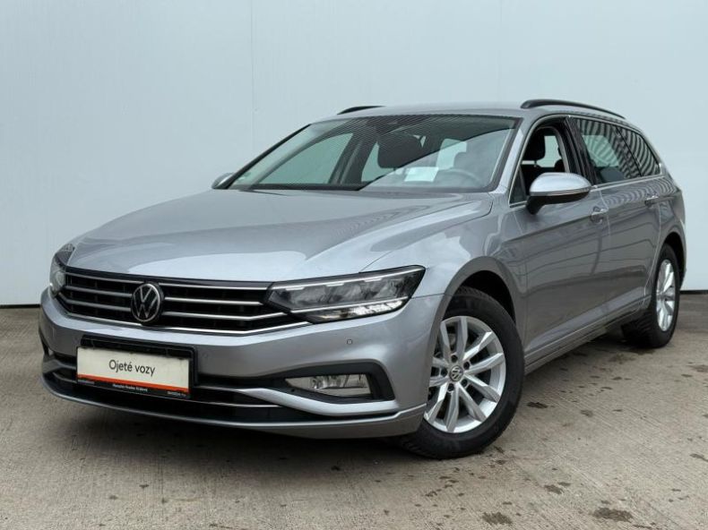 Volkswagen Passat - hlavní fotka inzerátu