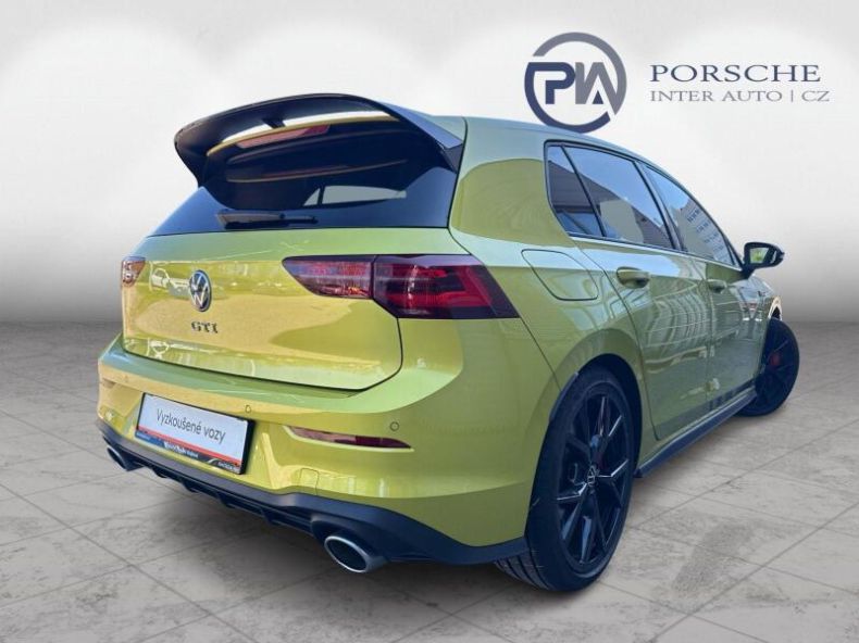 Volkswagen Golf - hlavní fotka