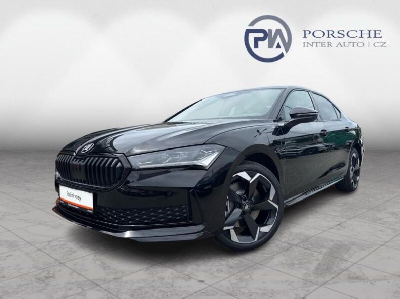 Škoda Superb - hlavní foto