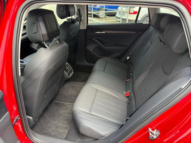 Škoda Superb - hlavní fotka