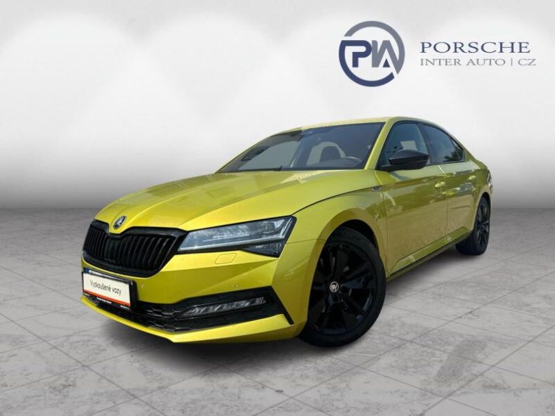 Škoda Superb - hlavní foto