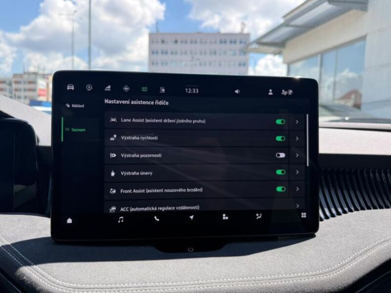 Škoda Superb - hlavní fotka