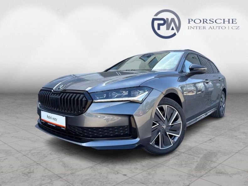 Škoda Superb - hlavní foto