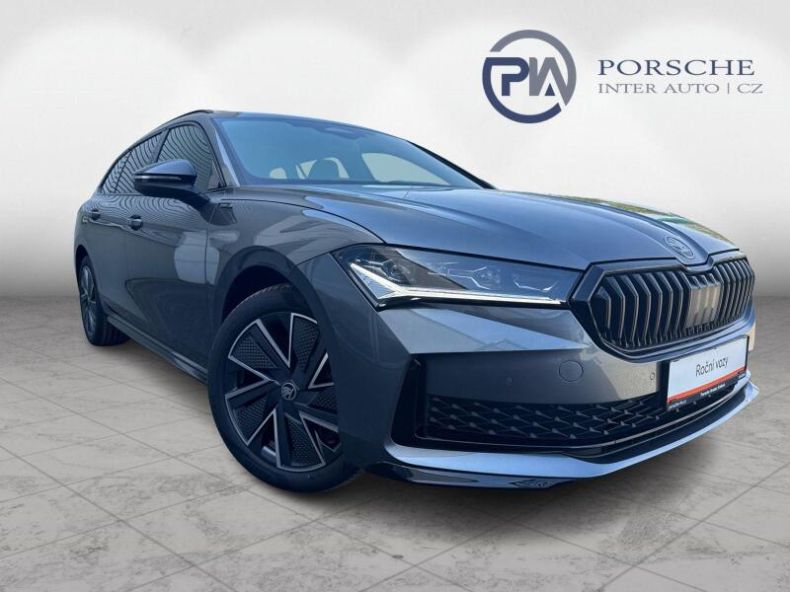 Škoda Superb - hlavní fotka