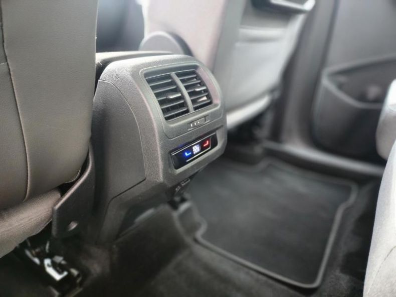 Volkswagen Touran - hlavní fotka