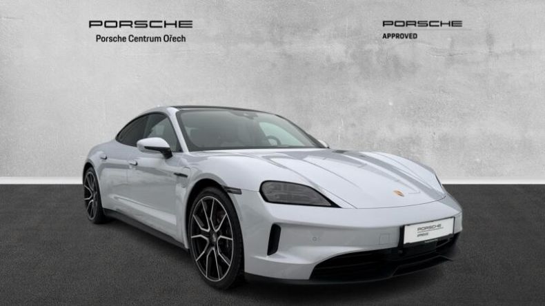 Porsche Taycan - hlavní fotka