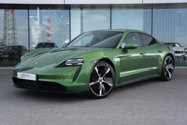 Porsche Taycan - hlavní foto