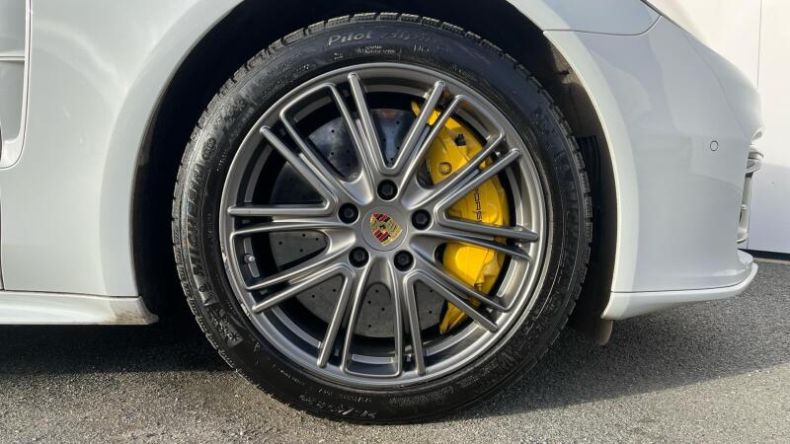 Porsche Panamera - hlavní fotka